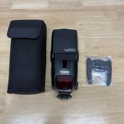Canon Speedlite 580EX Shoe Mount Flash   Fully Functional w/ Case