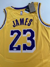 🔥🏀LeBron James Autographed Los Angeles Lakers Jersey Nike Swingman PSA COA!🏀🔥