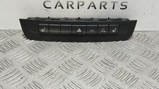 Schalter für Warnblinker Mercedes-Benz B-Klasse Sports Tourer W246, W242 A246905 Schalter für Warnblinker Mercedes-Benz B-Klasse Sports Tourer W246, W242 A246905
