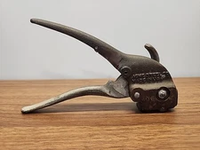 Vtg Acme Ratcheting Banding Strapping Tool USA C3388F Acme Steel Co Pistol Grip