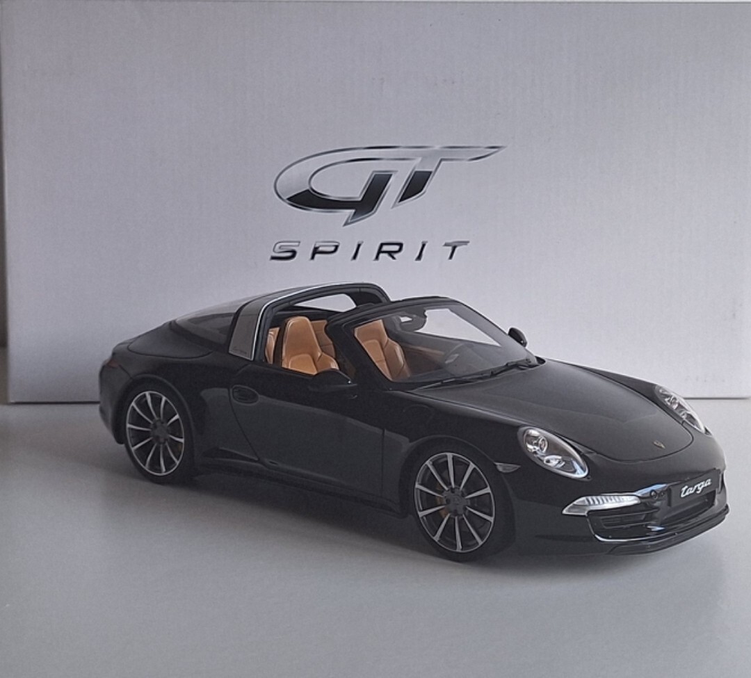 Porsche 911 (991) Targa 4S 2014 Basalt Black 1:18 GT Spirit