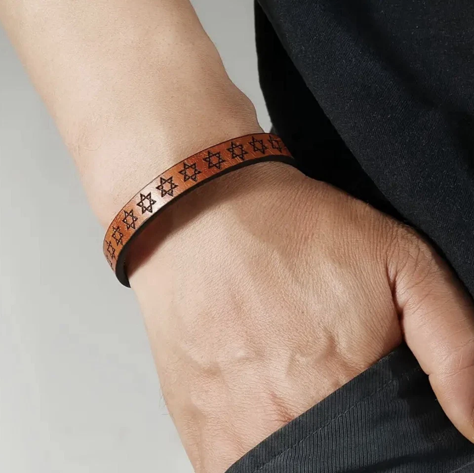 Men’s Beige PU Leather Star Of David Bracelet With Magnetic Closure! - Image 2 of 3