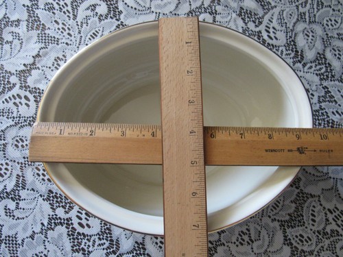 Plato cubierto Lenox Holiday Holly ovalado 9,75" - Imagen 7 de 12