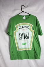 Classic Sweet Relish T-Shirt Size Large Green