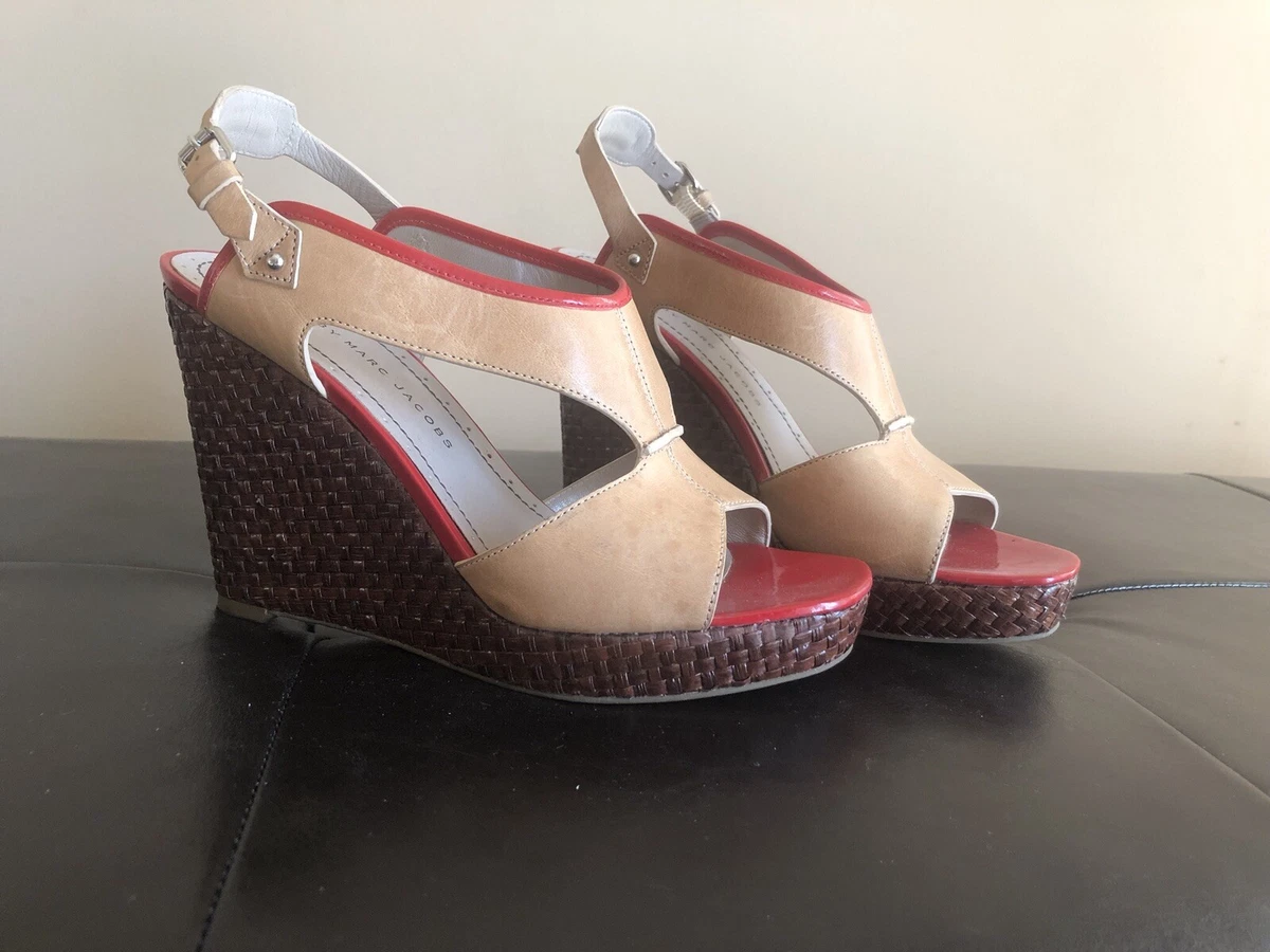 marc jacobs wedge sandals