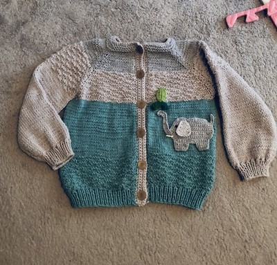 jacke handgestrickt Gr. 98 mit Elefanten Knopfleiste Für Mädchen Aber Unisex