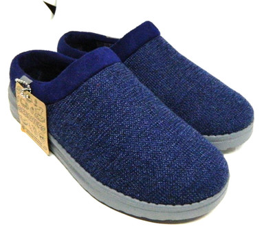 Kids Unisex Skechers Youth Slippers Size 2 NEW