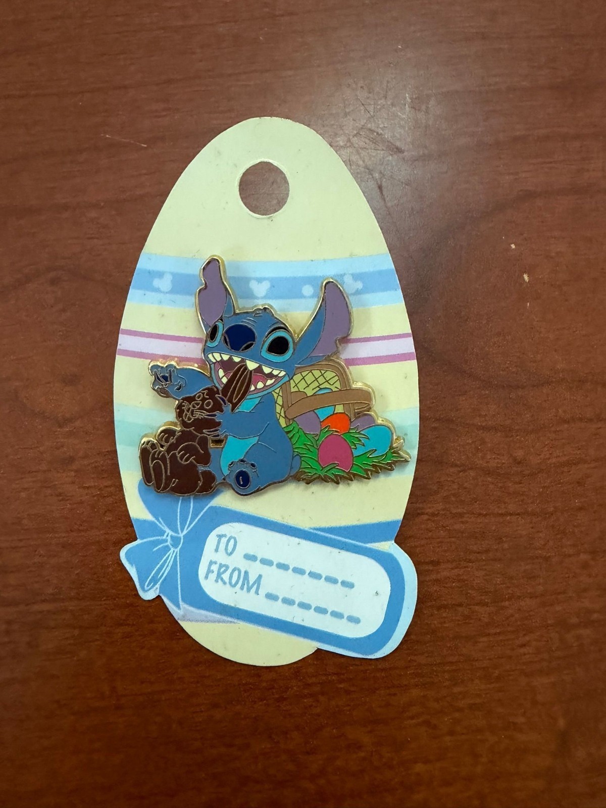 Walt Disney World "Happy Easter 2006" Stitch with Chocolate Rabbit (Pin #44655)