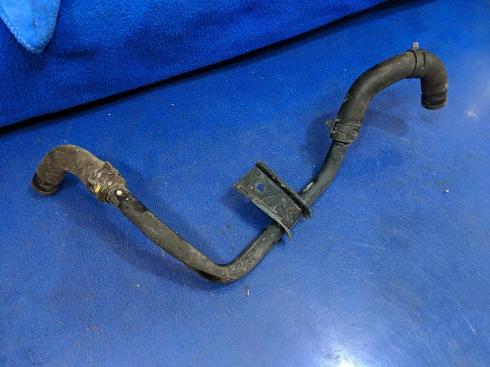 Шланг охлаждающей жидкости воды правая пассажирская головка двигателя lexus gs450h oem труба трубопровода - Изображение 2 из 2