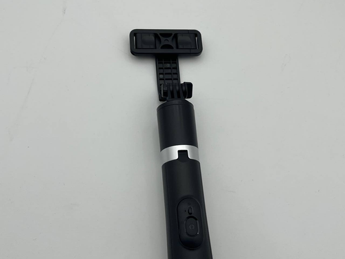 ATUMTEK Bluetooth Selfie Stick, 133 cm Selfie Stick Tripod with Removable Remote - Photo 2 sur 4