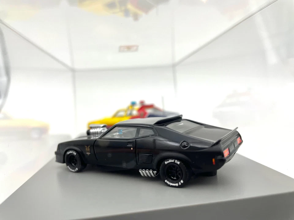 ACE 1/64 MAD MAX INTERCEPTOR & MFP TWIN SET FORD FALCON SUPERCHARGED MOVIE RESIN - image 4 of 4