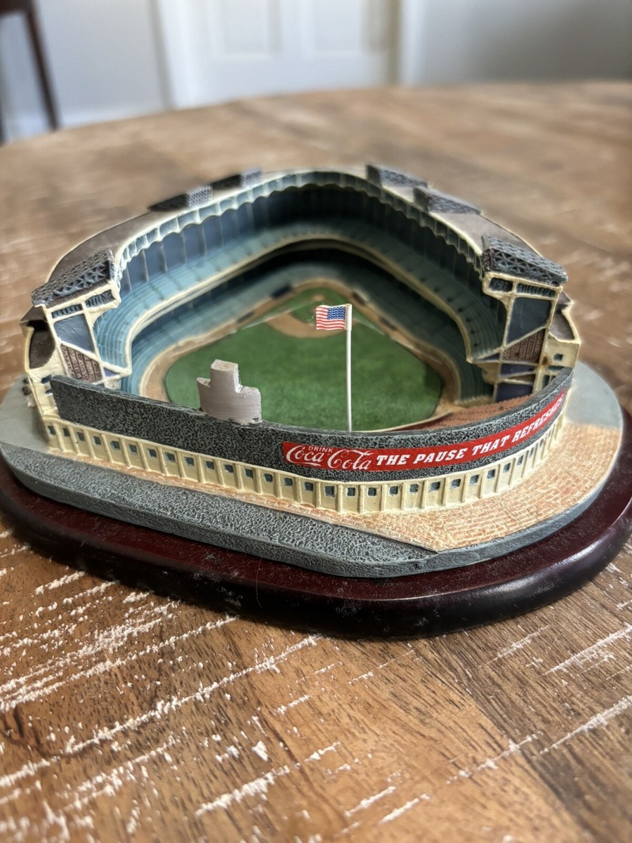 Danbury Mint社製スタジアムコレクション旧ヤンキースタジアム Danbury Mint Old Yankee Stadium Baseball Replica New York Yankees