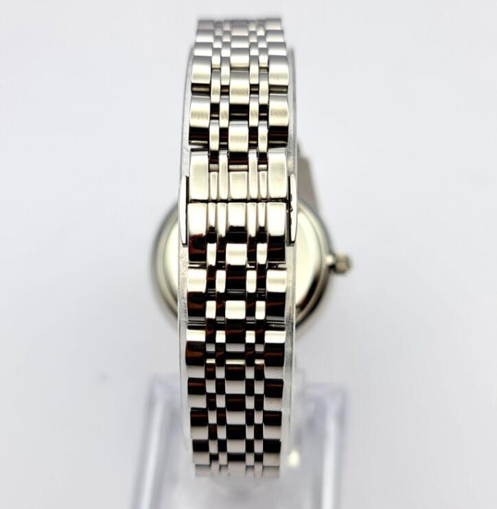 Emporio Armani AR1908 Gianni T-Bar Damen Uhr Edelstahl Armband Silber Weiss DE