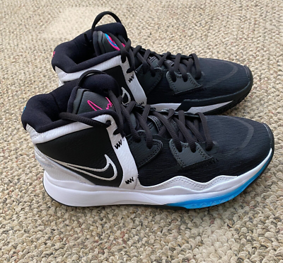 Nike Kyrie Infinity Basketball Shoes White/Black Youth Size