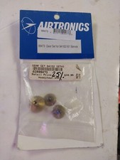 VINTAGE RC AIRTRONICS SANWA SERVO GEAR SET 94152 94161 99473 LOOK FREE SHIPPING