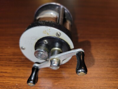 Langley Fishing Reel Cast-Rite 380A VTG | eBay