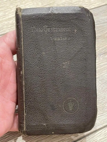 WW2 WWII 1941 US Military Army Armed Forces GI Pocket New Testament Bible Book