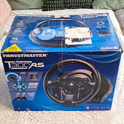 Thrustmaster T300RS Racing Wheel Lenkrad für PS3/PS4/PC inkl. Pedale OVP