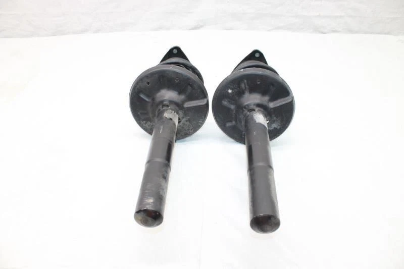 Porsche Boxster 986 2002 convertible #320 puntales delanteros izquierdo derecho sin deporte Foto 3 de 4