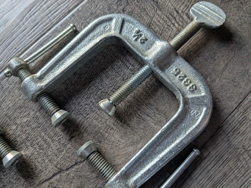 Lote de 2 abrazaderas de borde de 3 vías Pony #3325 2,5" vintage para carpintería hechas en EE. UU. - Imagen 2 de 8