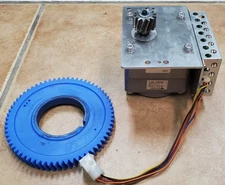 Furuno RM-8711 Dual Speed Open Array Antenna Motor & Drive Gear Clean 8062/8122