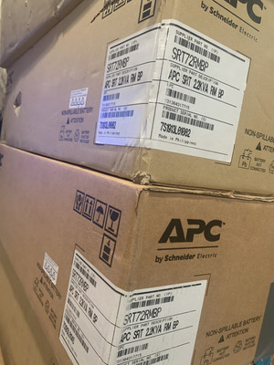 Open Box APC SRT72RMBP SRT 22KVA RM BP Smart-UPS