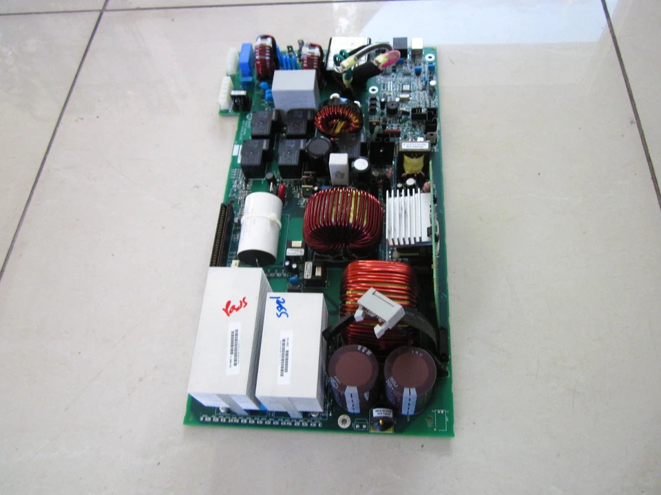 APC SMX3000LVQ MAIN MOTHERBOARD - Image 2 of 4
