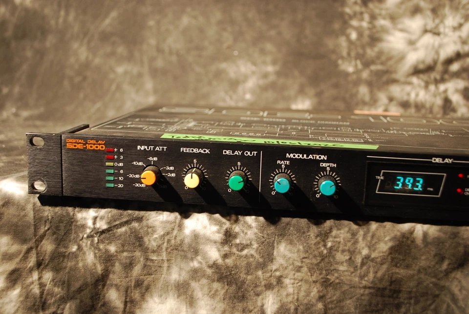 Roland SDE-1000 Digital Delay - Image 2 of 4