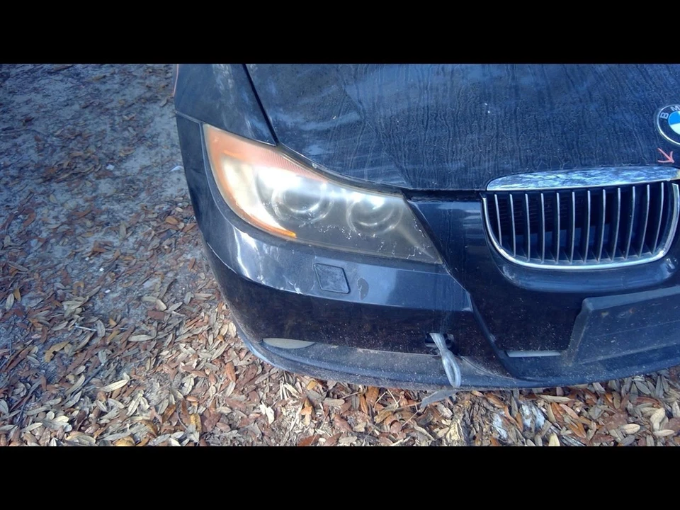 (BOX ONLY-NO TUBES) Air Cleaner Sedan Canada Market Fits 06 BMW 323i 1145772 - Image 2 of 4