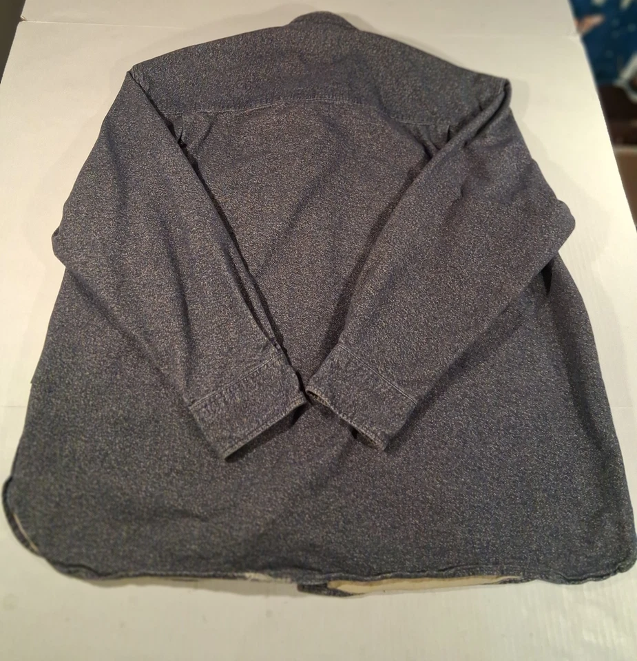 Cabela's Men's Vintage Gray 100% Cotton Button Up Collared Shirt 2XL Reg Lined  - Image 2 of 4