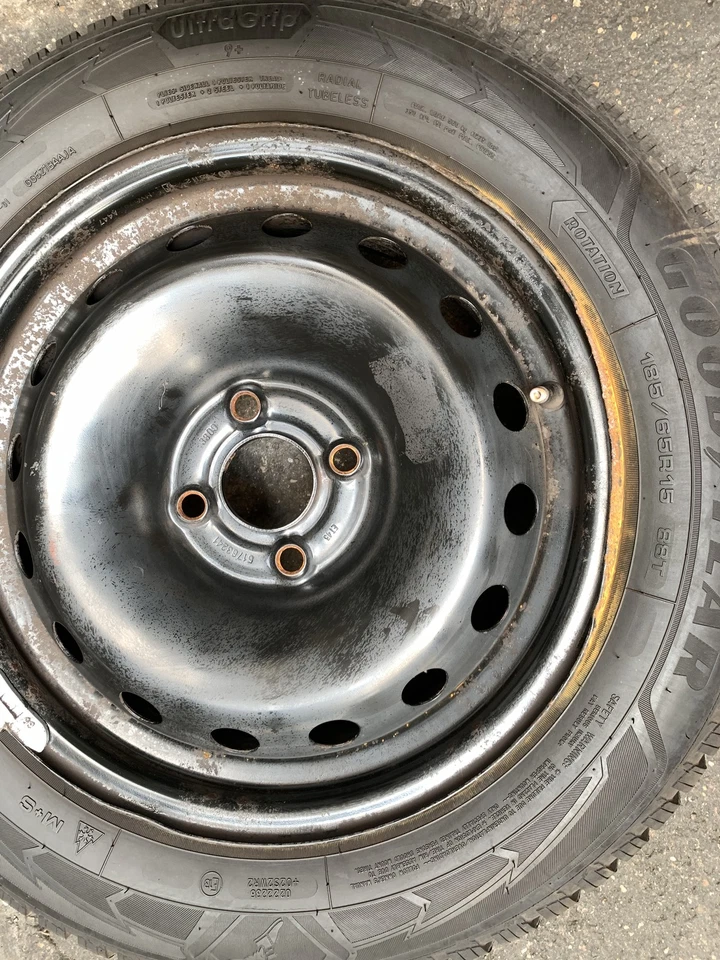 4 Orig FIAT Winterräder 185/65 R15 88T Punto 51763241 3030 - Bild 4 von 4