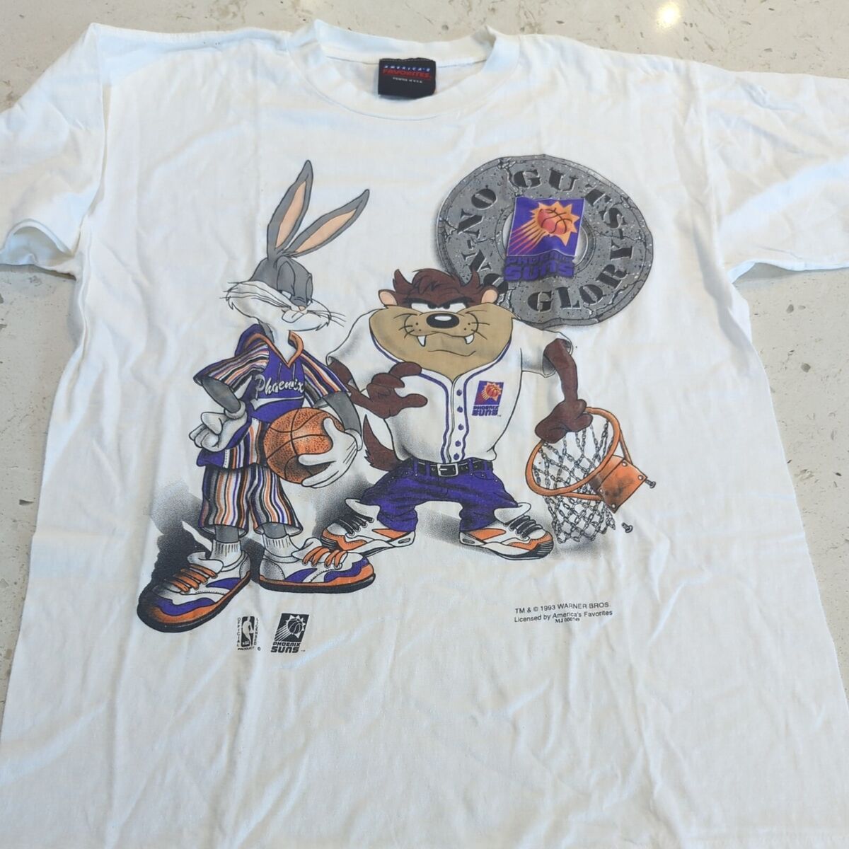Vintage 1993 Phoenix Suns Looney Tunes Taz t shirt NBA sport Vintage 1993 Phoenix Suns Looney Tunes Taz t shirt NBA sport