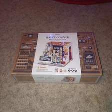 Rolife HAPPY CORNER Nancy's Bake Shop DIY Miniature Dollhouse Kit DG143  Age 14+