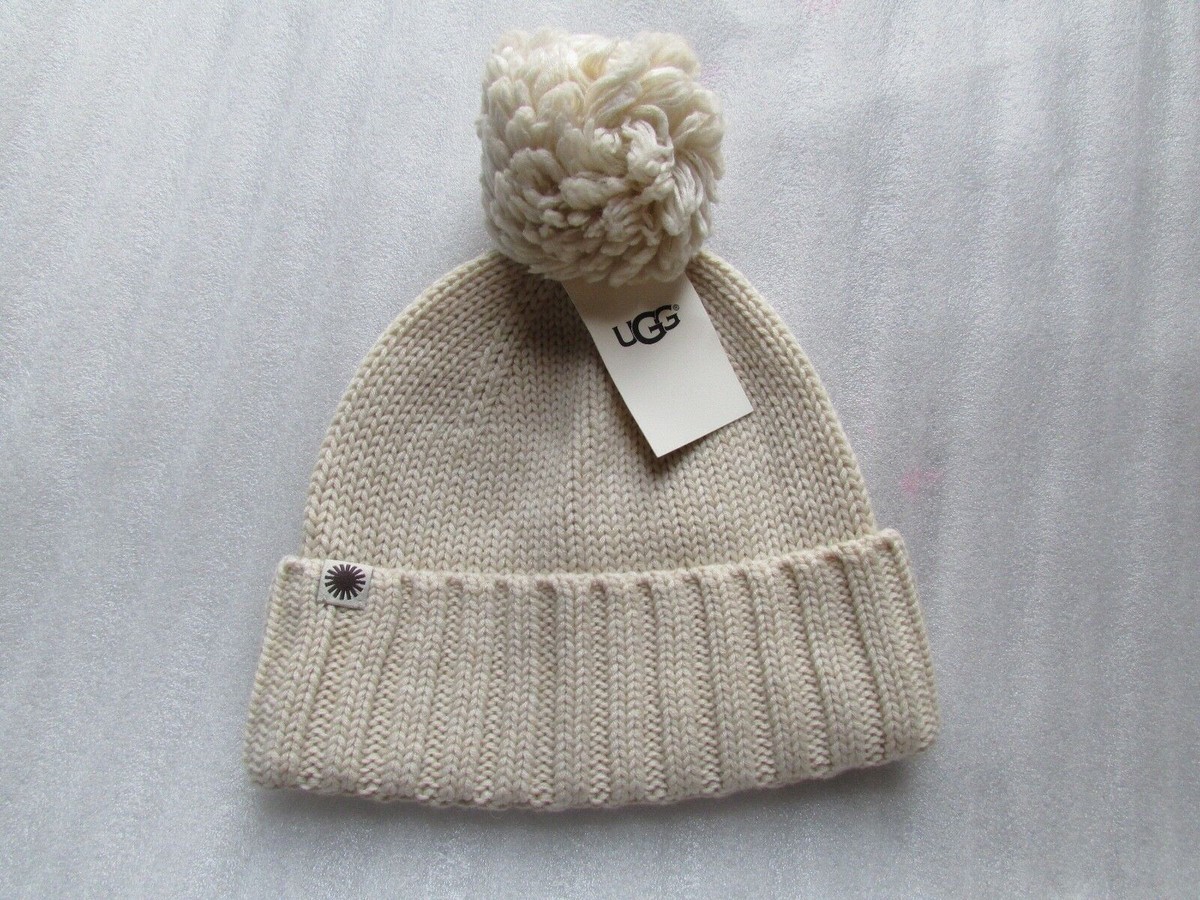 UGG Hat Ribbed Knit Yarn Pom Cuff Beanie Gray Cream Black  display picture 2