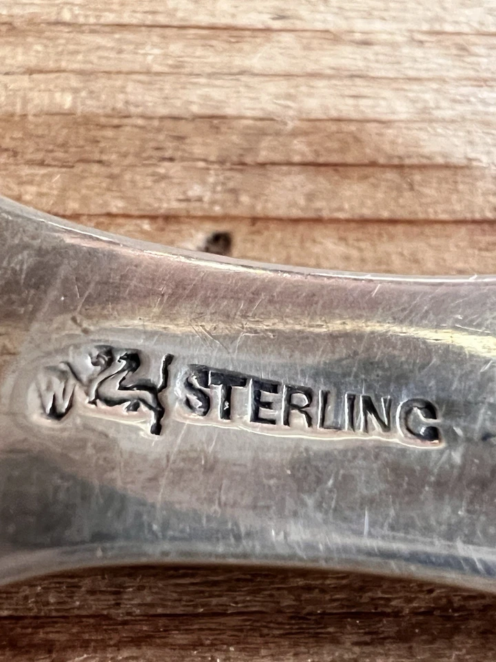 Antiguo cuerno de zapato de plata de ley Whiting Mfg. Co.? Hallmark 68,1 g flora ornamentada Foto 3 de 4