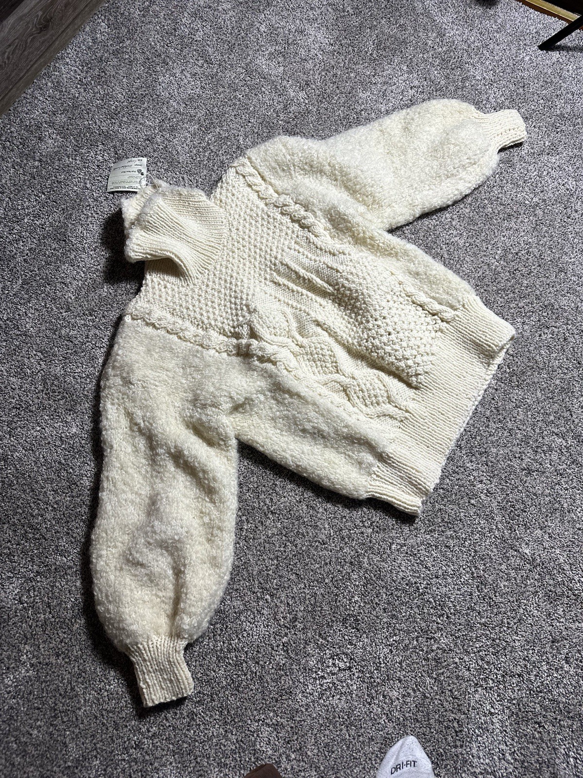 Vintage 80s - Avoca Handweavers - Irish Knit Textured Wool Sweater Size L NWT