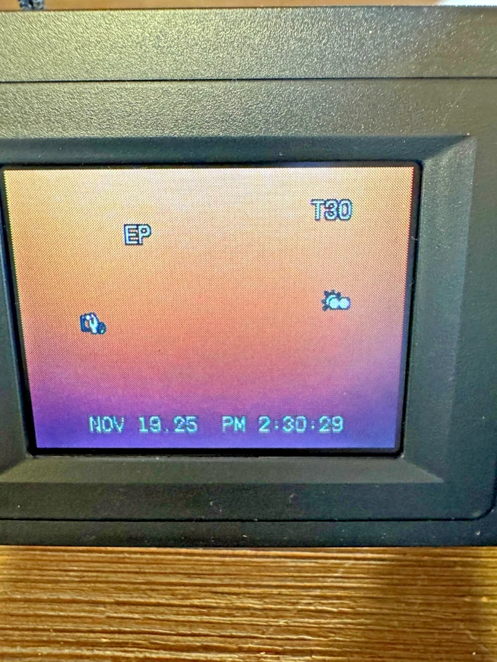 JVC GR-SXM265U Super VHS-C Camcorder Tested w/ Adapter Box Manual & Extras - Image 2 of 4