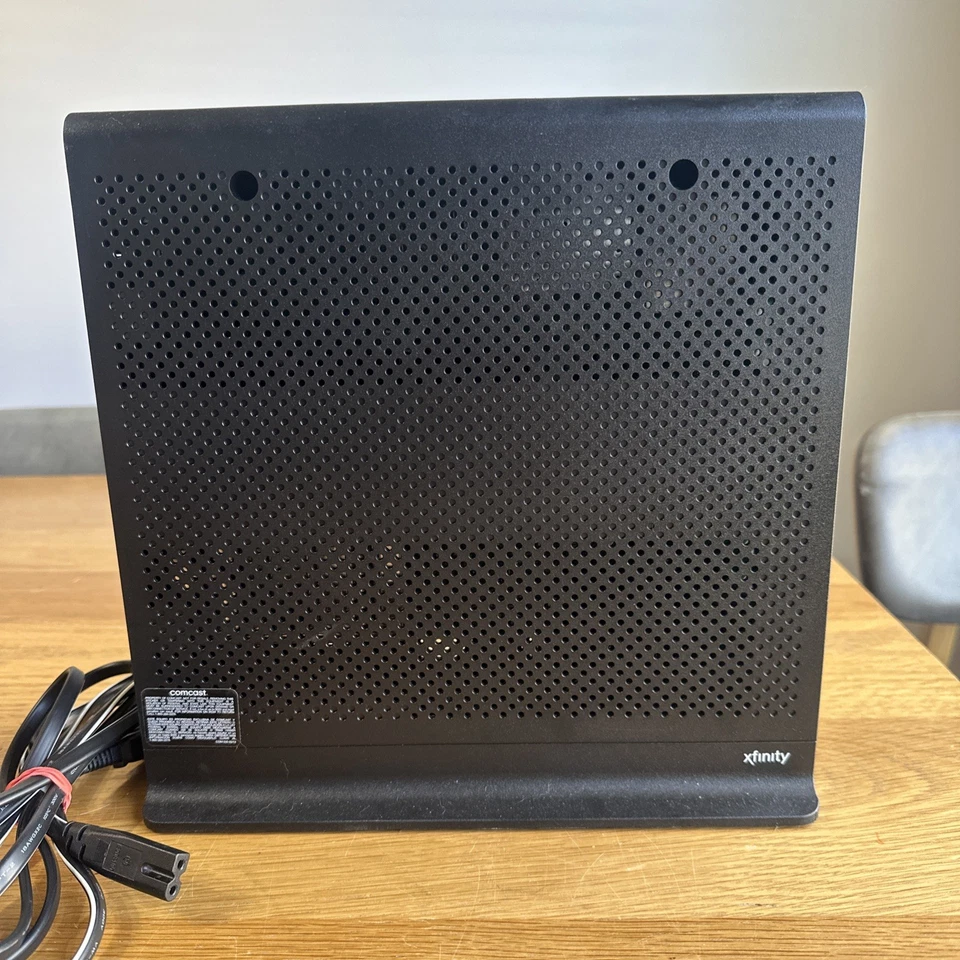 Router módem inalámbrico Xfinity Cisco DPC3941T XB3 DOCSIS 3.0 Gateway Foto 4 de 4