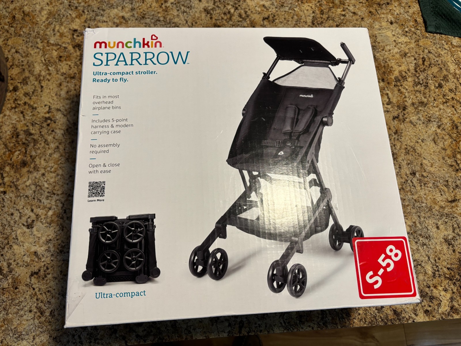 Munchkin Sparrow Ultra Compact Lightweight Travel Stroller — Black