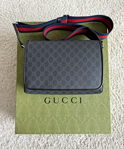 GG Black medium crossbody bag