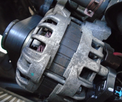 15 DACIA SANDERO MK2 0.9 STEPWAY ALTERNATOR ASSEMBLY 12-20 BREAKING CAR