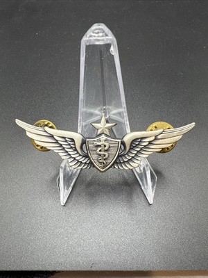 Vietnam War Army Pilot Wings: Helicopter: Flight Surgeon G22 Sterling