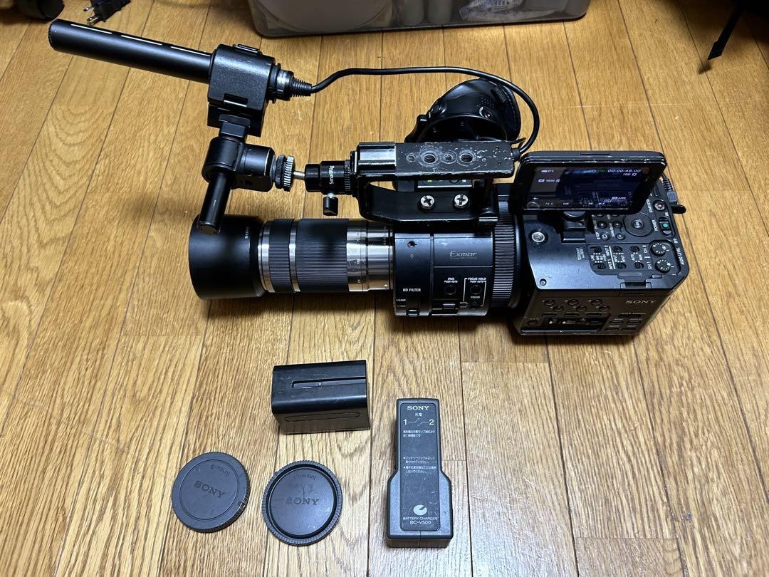 SONY NEX-FS700J Lens/Battery AS IS | eBay