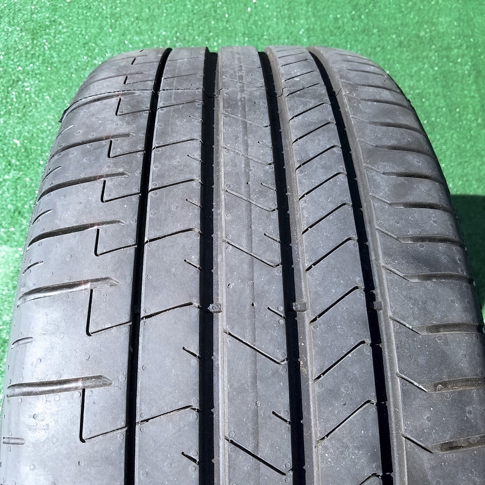2026 Factory Rolls Royce 23 inch Wheels Tires Caps Cullinan Phantom Genuine OEM