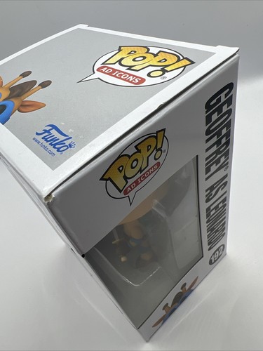 Funko TMNT Ninja Turtles Geoffrey as Leonardo #192 Toys R Us Exclusive - Picture 7 of 10