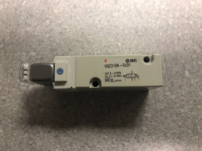 SMC VQZ315R-5L01 Pneumatic Solenoid Valve 