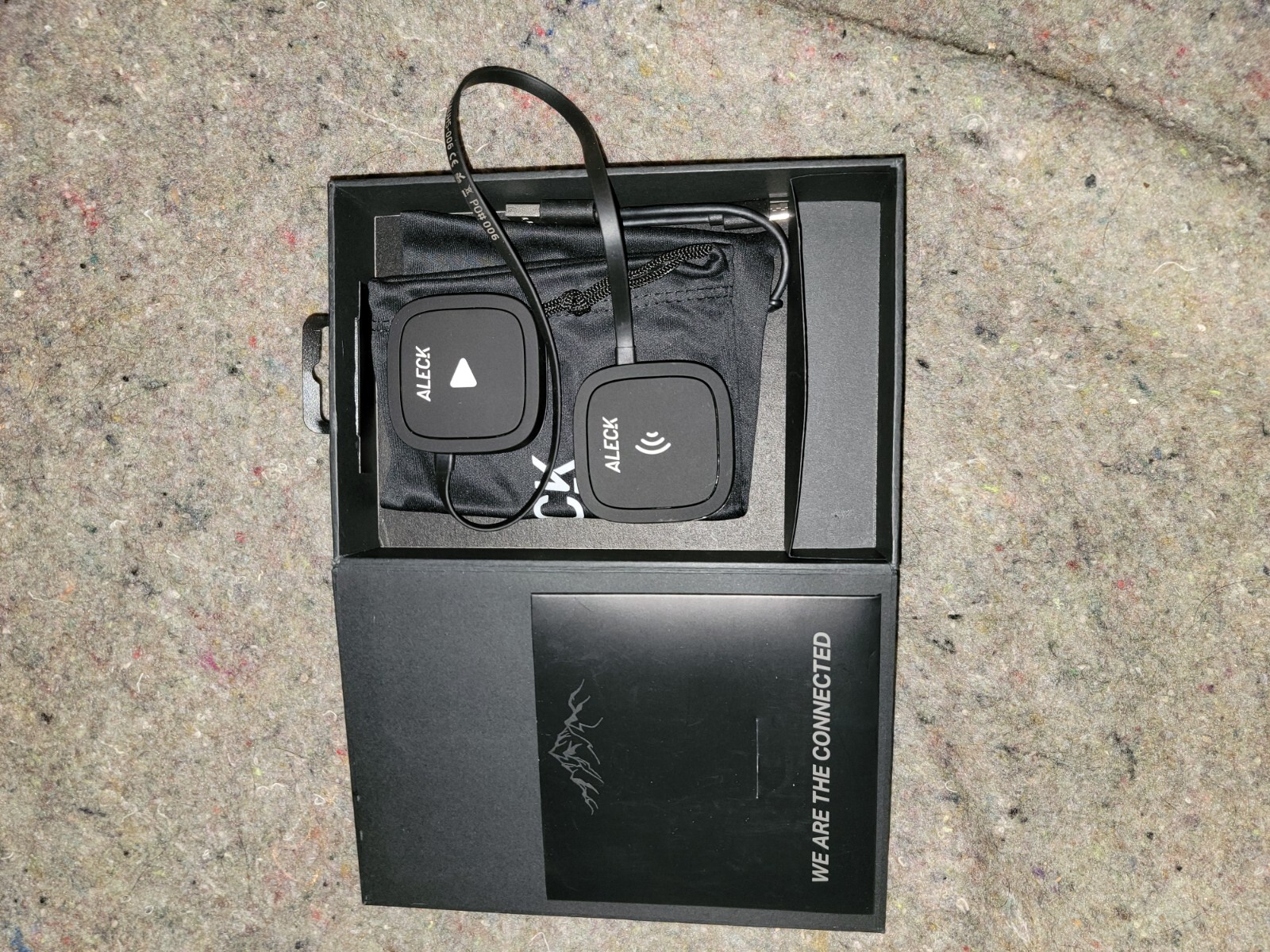 Aleck 006 is the wireless audio system&nbsp;capability to any ski or snowboard helmet