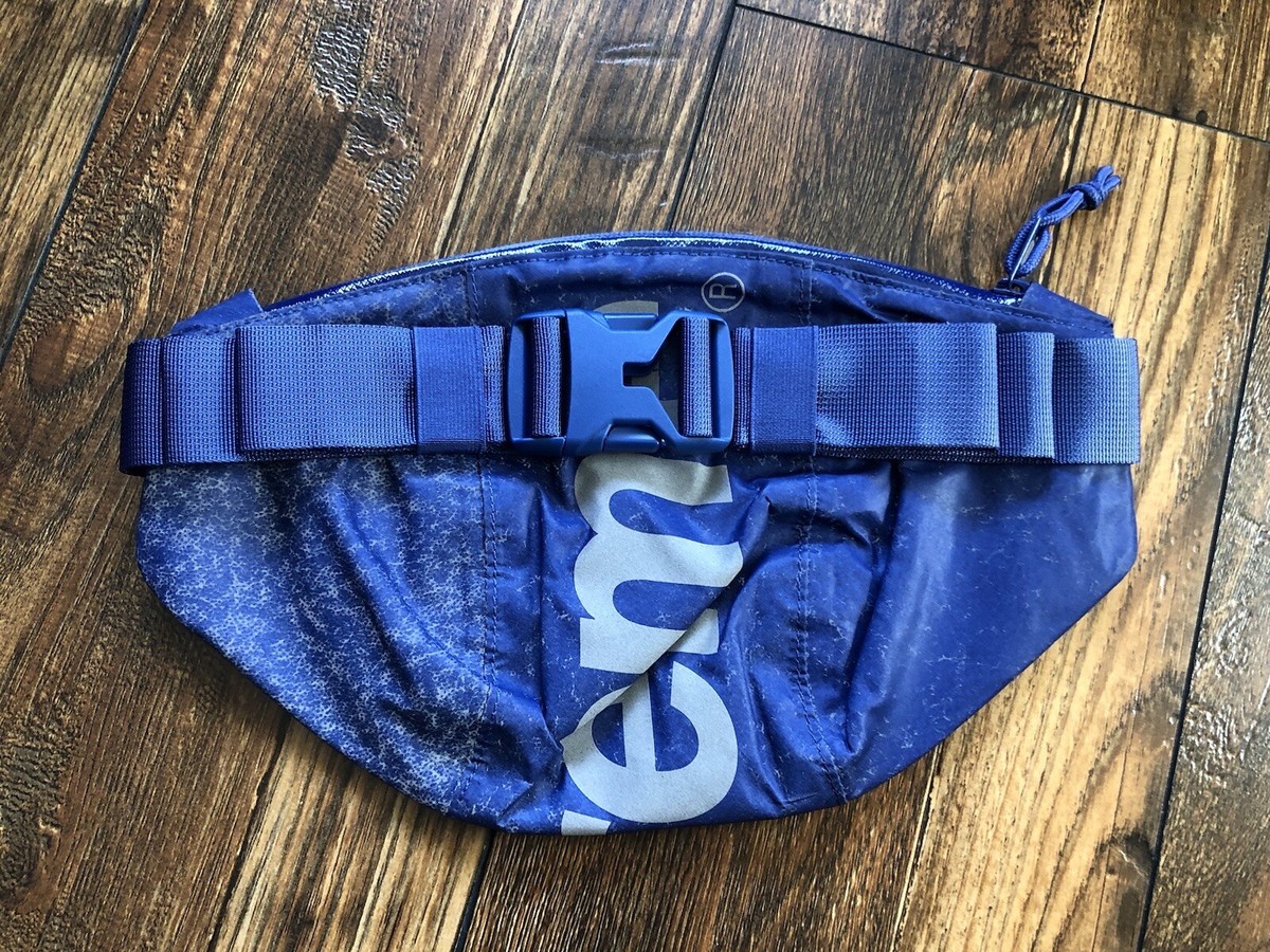 Supreme Waterproof Reflective Speckled Waist Bag Blue FW20