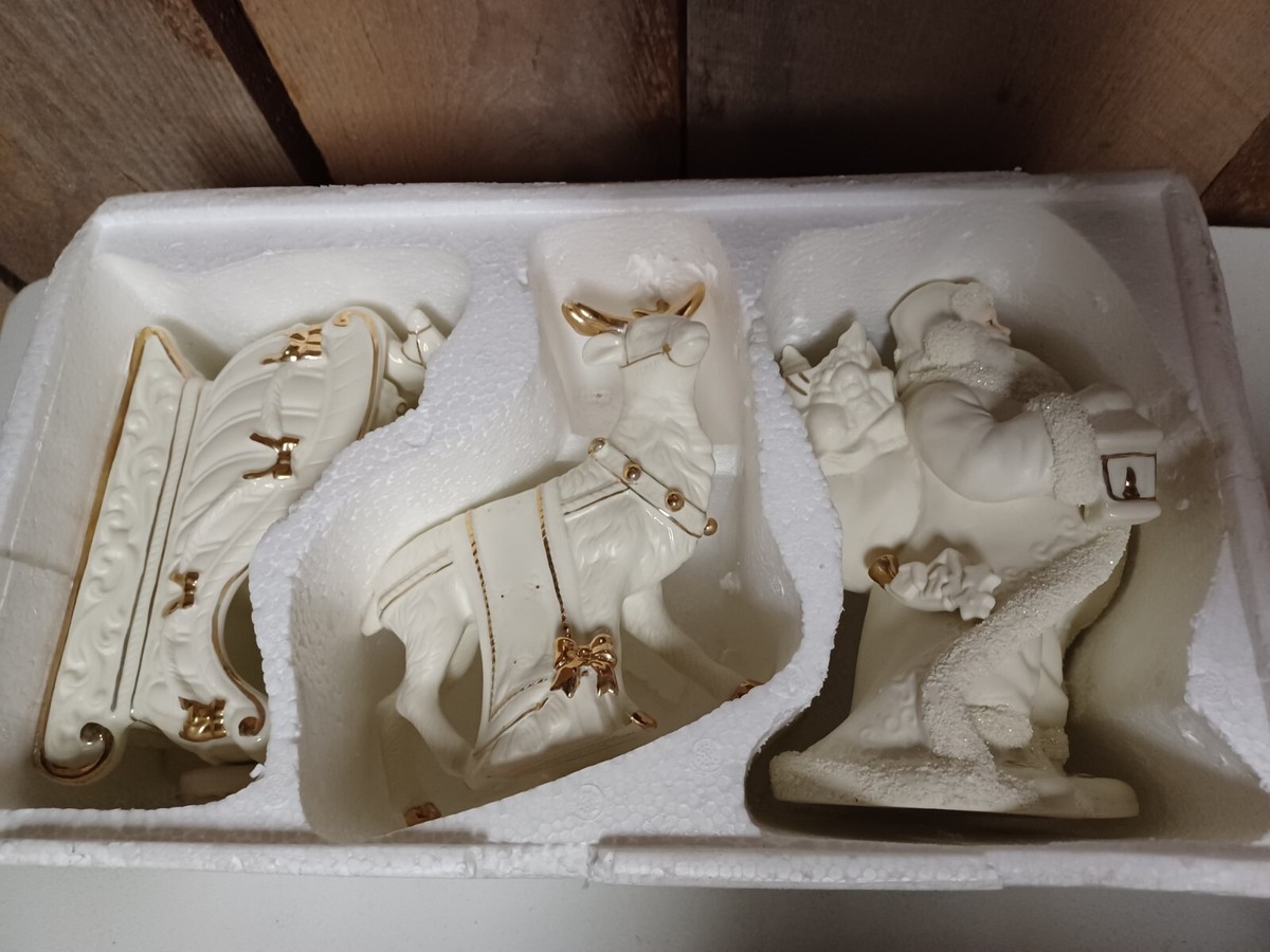 International Bazaar Christmas Ceramic Set-Santa Sleigh & Reindeer