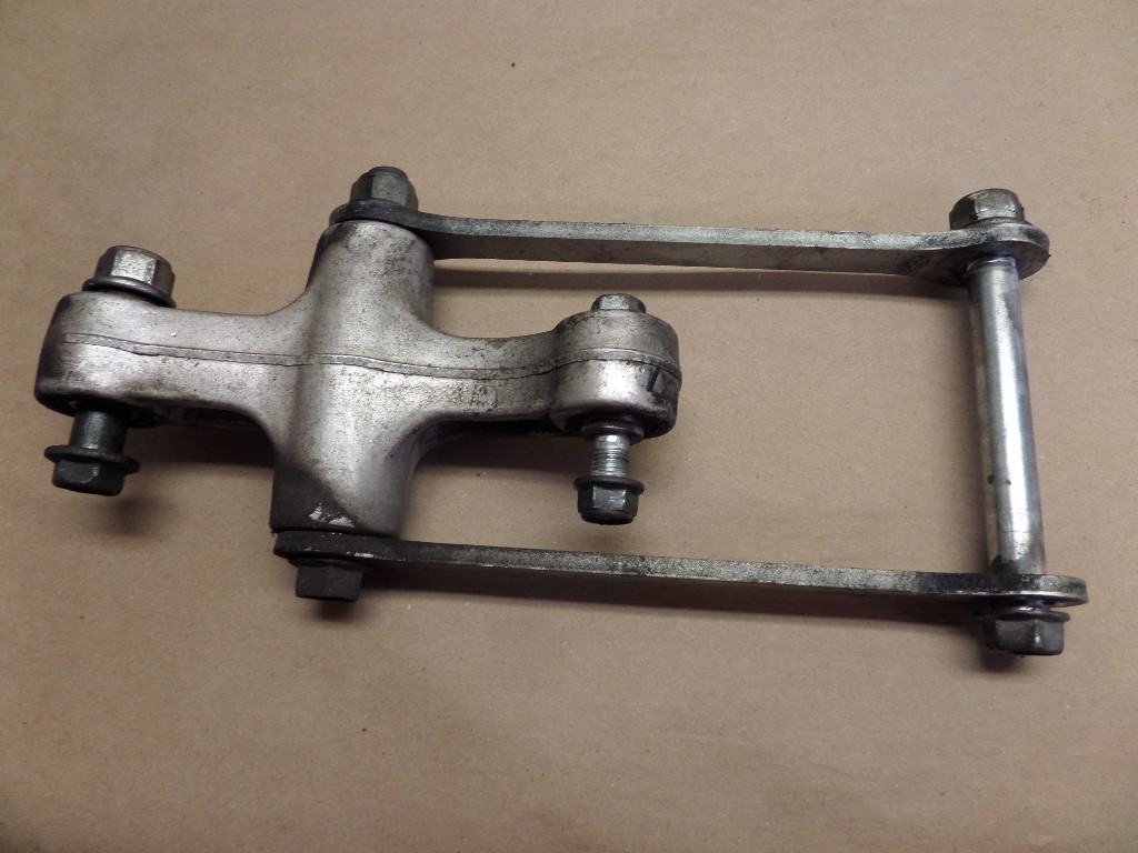 2006 SUZUKI KATANA GSX750 REAR SHOCK LINK DOGBONE | eBay